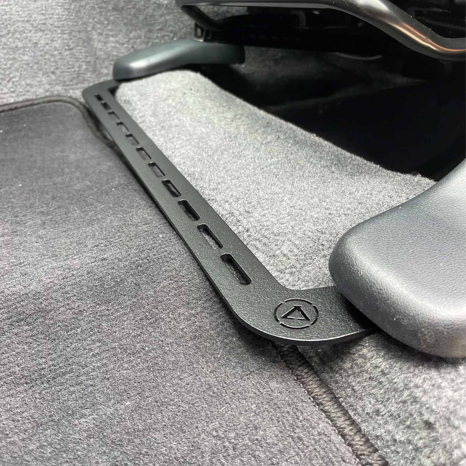 200 Series Toyota Land Cruiser Fire Extinguisher Bracket - Image 6