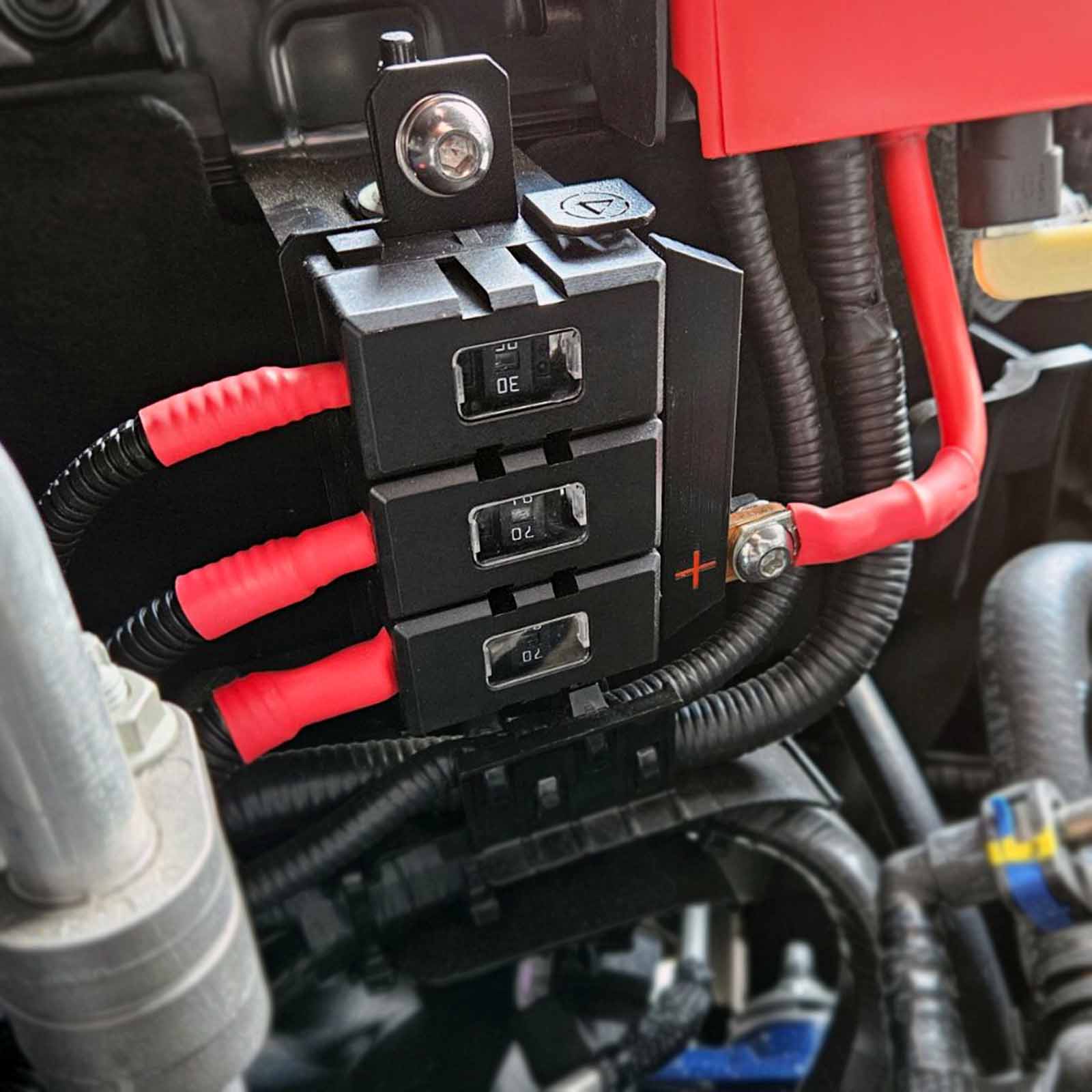 UNIVERSAL FUSE MOUNT – TRIPLE - Image 5